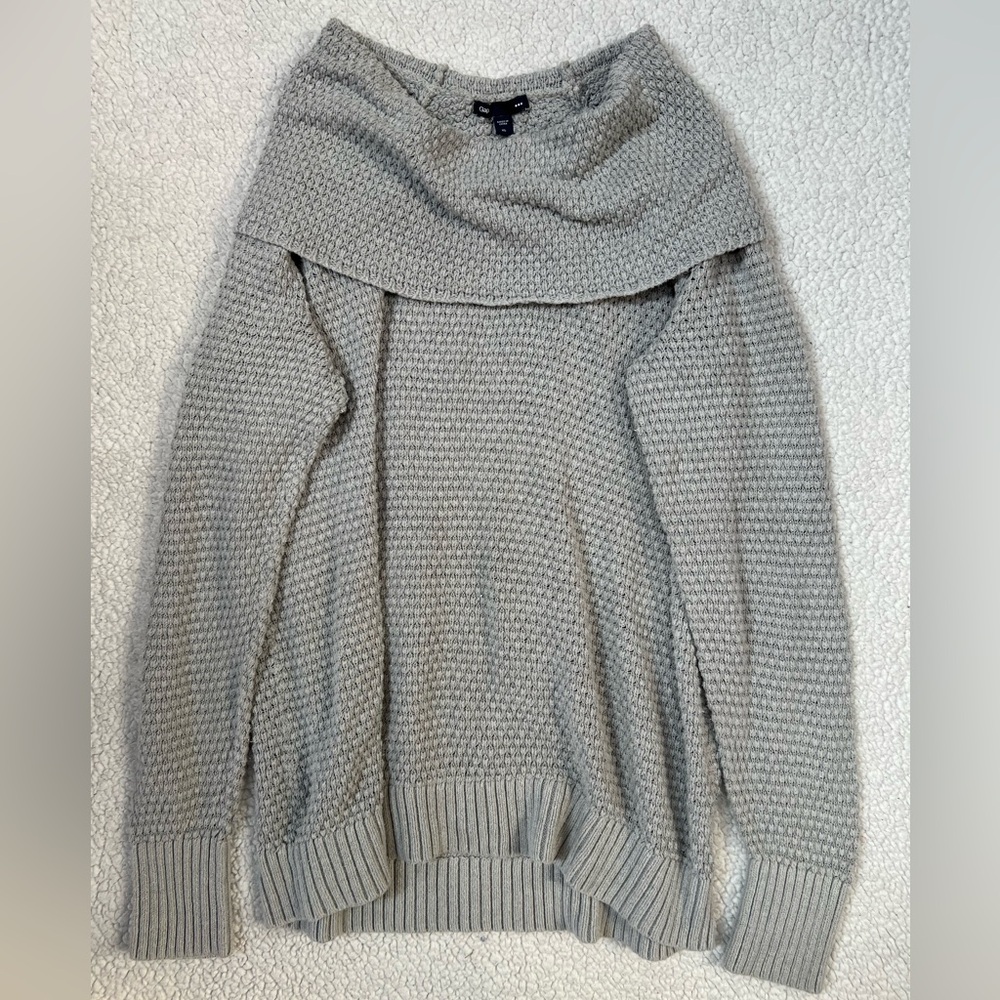 GAP light gray knit cowl neck long sleeve sweater size xl